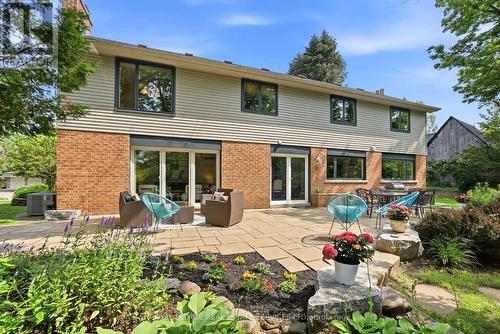 11 Regency Court, Oakville, ON - Outdoor With Exterior