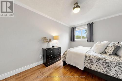 54 Dorothy Avenue, Georgina, ON - Indoor Photo Showing Bedroom