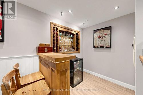 54 Dorothy Avenue, Georgina, ON - Indoor