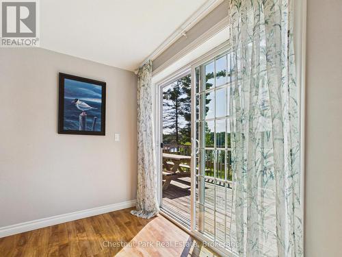 1014 Kelly Road, Lake Of Bays (Mclean), ON - Indoor Photo Showing Other Room
