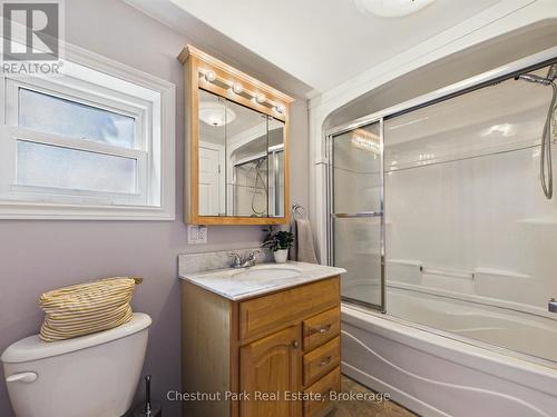 1014 Kelly Road, Lake Of Bays (Mclean), ON - Indoor Photo Showing Bathroom