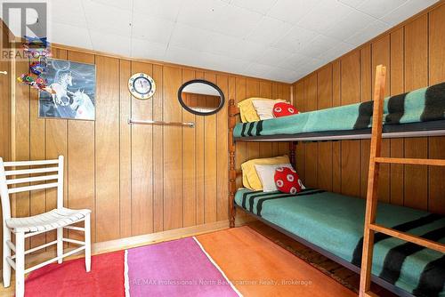 1075 Nanook Lane, Highlands East (Monmouth), ON - Indoor