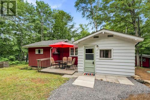 1075 Nanook Lane, Highlands East (Monmouth), ON - Outdoor