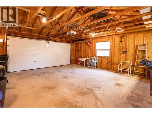7315 Longacre Drive, Vernon, BC - Indoor Photo Showing Garage