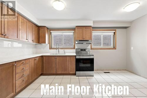 524 Silverthorn Avenue, Toronto, ON - Indoor Photo Showing Kitchen
