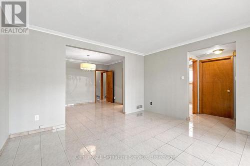 524 Silverthorn Avenue, Toronto, ON - Indoor Photo Showing Other Room