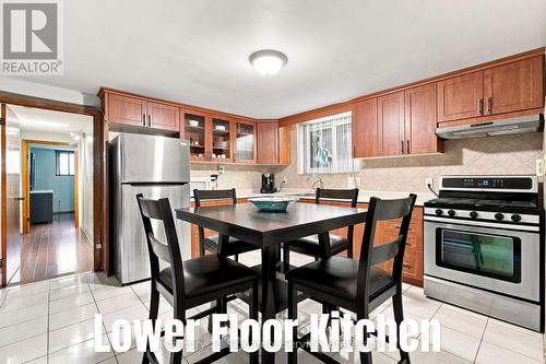 524 Silverthorn Avenue, Toronto, ON - Indoor