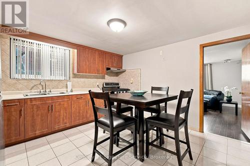 524 Silverthorn Avenue, Toronto, ON - Indoor