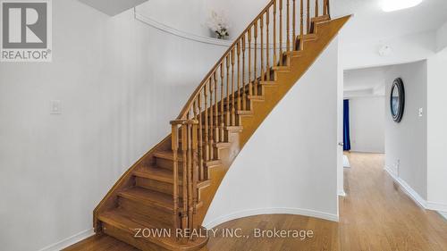 1542 Kirkrow Crescent, Mississauga, ON - Indoor Photo Showing Other Room