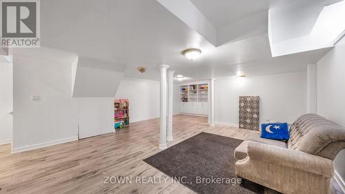 1542 Kirkrow Crescent, Mississauga, ON - Indoor Photo Showing Other Room