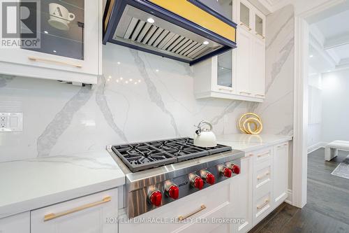 6 Stokes Drive, King, ON - Indoor Photo Showing Kitchen