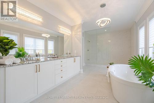 6 Stokes Drive, King, ON - Indoor Photo Showing Bathroom