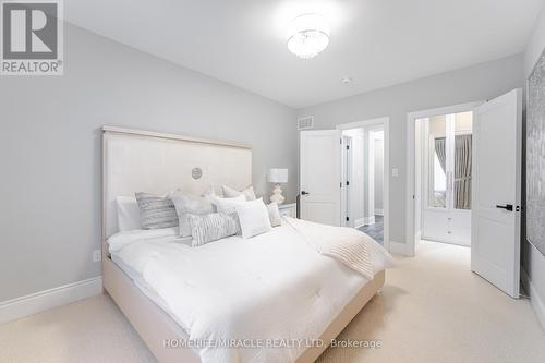 6 Stokes Drive, King, ON - Indoor Photo Showing Bedroom