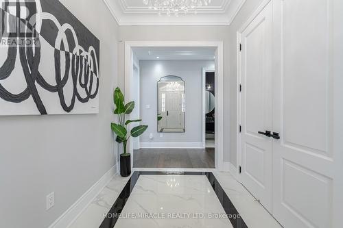 6 Stokes Drive, King, ON - Indoor Photo Showing Other Room
