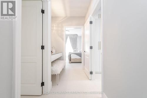 6 Stokes Drive, King, ON - Indoor Photo Showing Other Room