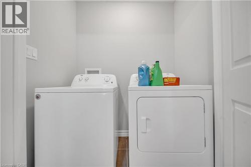 1450 Caen Avenue, Woodstock, ON - Indoor Photo Showing Laundry Room