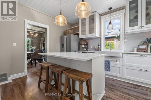581 Queen Street, Kincardine, ON - Indoor Photo Showing Kitchen