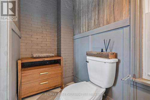 581 Queen Street, Kincardine, ON - Indoor Photo Showing Bathroom