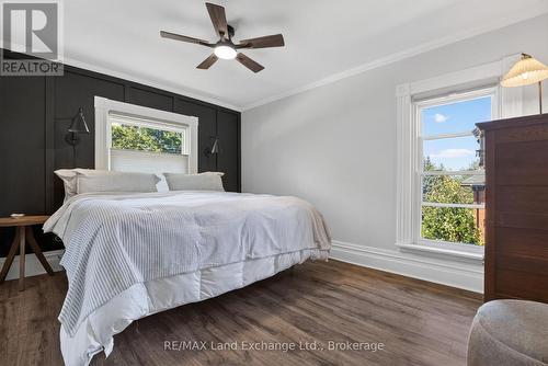 581 Queen Street, Kincardine, ON - Indoor Photo Showing Bedroom