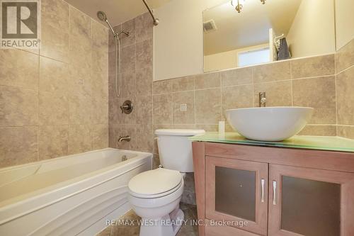 1604 - 18 Knightsbridge Road, Brampton, ON - Indoor Photo Showing Bathroom