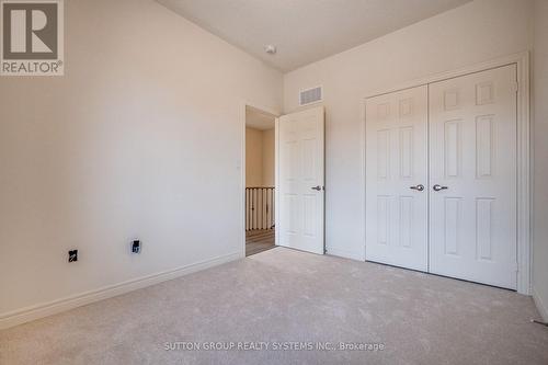 59 Hager Crek Terrace, Hamilton, ON - Indoor Photo Showing Other Room