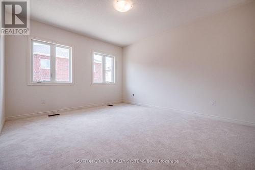 59 Hager Crek Terrace, Hamilton, ON - Indoor Photo Showing Other Room