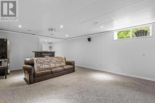 520 David Manchester Road, Ottawa, ON - Indoor