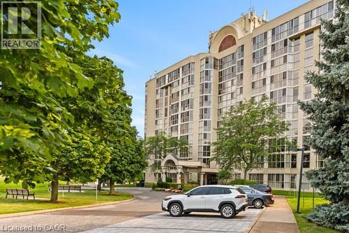 162 MARTINDALE Road Unit# 801  St. Catharines, ON L2S 3S4