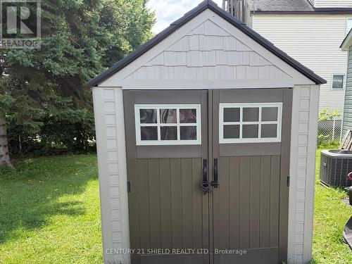 419 Bedford Street, Cornwall, ON - Outdoor With Exterior