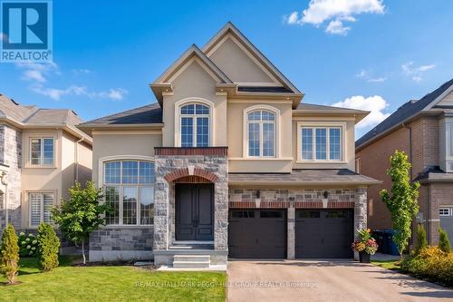61 STRATHGREEN LANE  Georgina, ON L4P 0J3