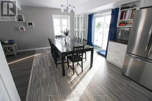 7104 Sixth Line Road W, Centre Wellington, ON - Indoor Photo Showing Dining Room