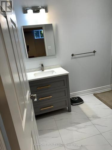 1442 Monaghan Circle, Mississauga, ON - Indoor Photo Showing Bathroom