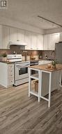 307 - 2737 KEELE STREET Toronto, ON M3M 2E9