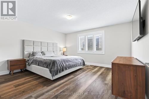 26 Granite Ridge Trail, Hamilton, ON - Indoor Photo Showing Bedroom