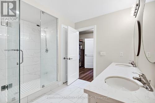 26 Granite Ridge Trail, Hamilton, ON - Indoor Photo Showing Bathroom