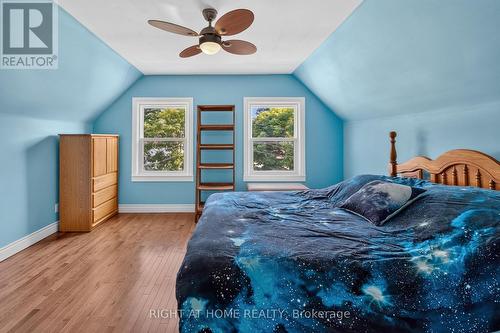 72 Maple Street, St. Thomas, ON - Indoor Photo Showing Bedroom