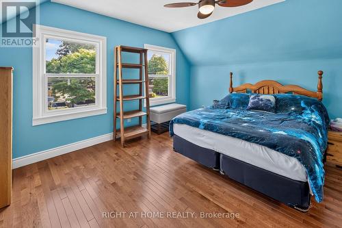 72 Maple Street, St. Thomas, ON - Indoor Photo Showing Bedroom