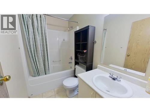 9703 93 Street, Fort St. John, BC - Indoor Photo Showing Bathroom