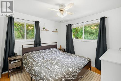 32 Hanson Drive, St. Catharines (Bunting/Linwell), ON - Indoor Photo Showing Bedroom