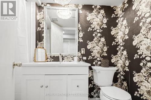 32 Hanson Drive, St. Catharines (Bunting/Linwell), ON - Indoor Photo Showing Bathroom