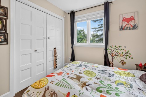 Bedroom - 16A  - 16B Route De Duchesnay, Sainte-Catherine-De-La-Jacques-Cartier, QC - Indoor Photo Showing Bedroom