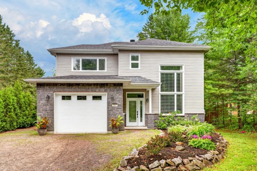 Front of Structure - 16A  - 16B Route De Duchesnay, Sainte-Catherine-De-La-Jacques-Cartier, QC - Outdoor
