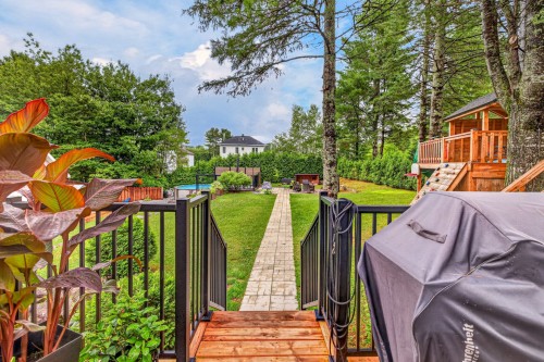 Courtyard - 16A  - 16B Route De Duchesnay, Sainte-Catherine-De-La-Jacques-Cartier, QC - Outdoor With Deck Patio Veranda