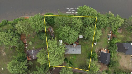 Waterfront - 1975 Rue De La Villa-Des-Pins, Sainte-Julienne, QC -  With View