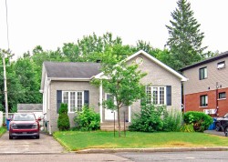 1885 Rue Legardeur  Longueuil (Saint-Hubert), QC J3Y 5E9