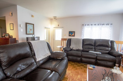 Living Room - 1885 Rue Legardeur, Longueuil (Saint-Hubert), QC - Indoor Photo Showing Living Room