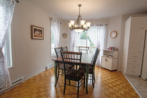 Dining Room - 1885 Rue Legardeur, Longueuil (Saint-Hubert), QC - Indoor Photo Showing Dining Room