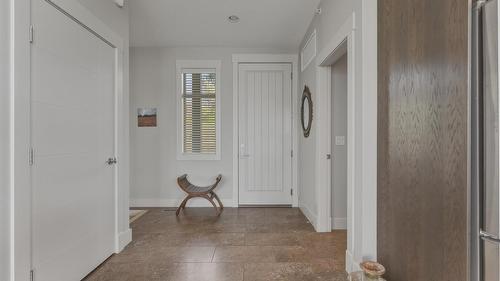 8964 Davidson Place, Vernon, BC - Indoor Photo Showing Other Room