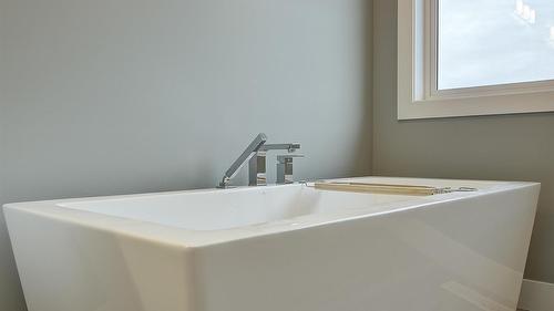 2383 Hawks Boulevard, West Kelowna, BC - Indoor
