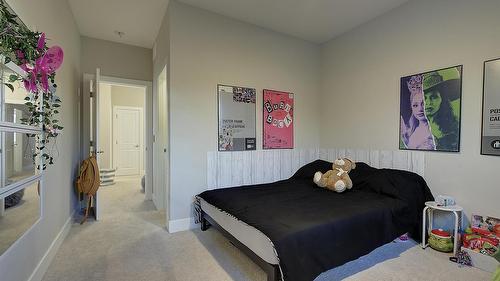 2383 Hawks Boulevard, West Kelowna, BC - Indoor Photo Showing Bedroom